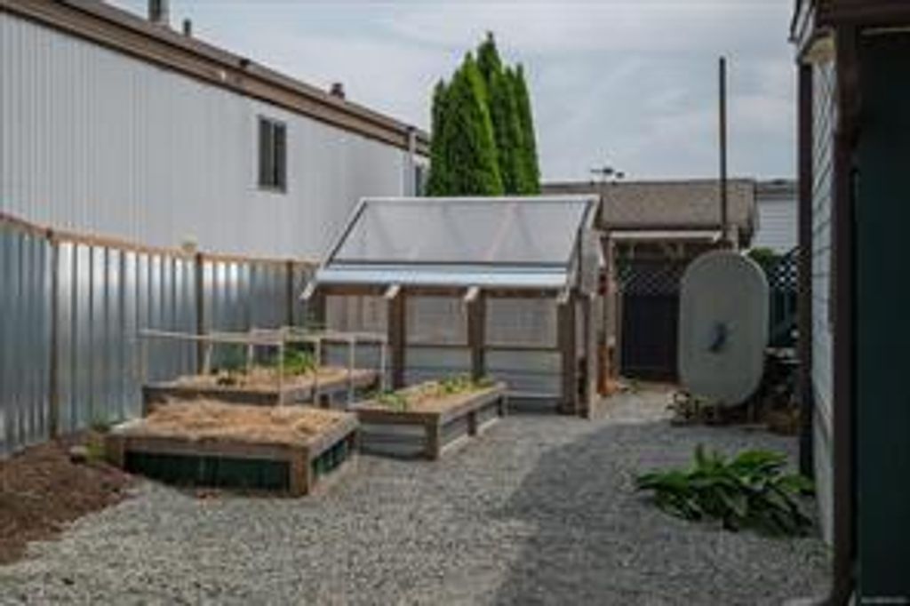 listing image 16040417243735434157