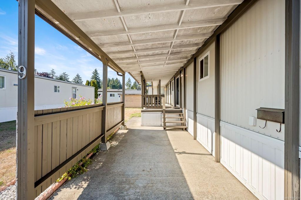 listing image 16047855532093479256