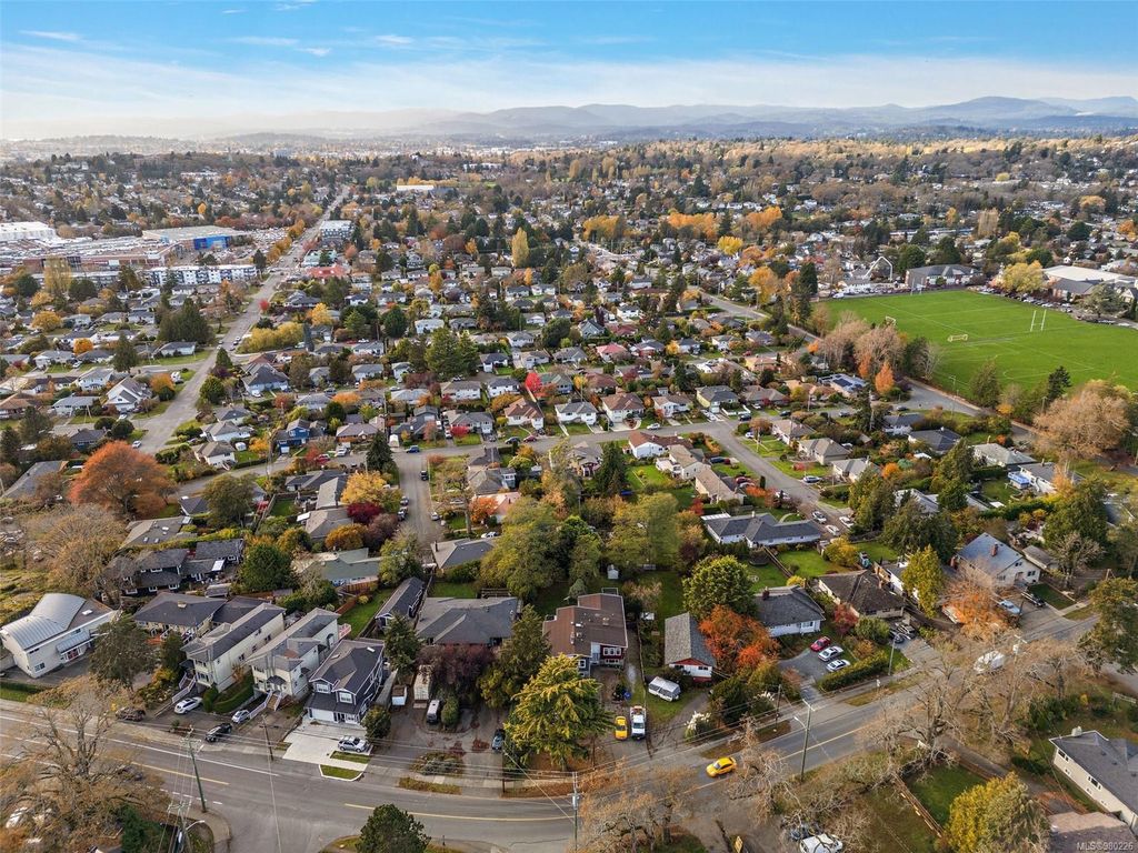 listing image 16044437885221617181