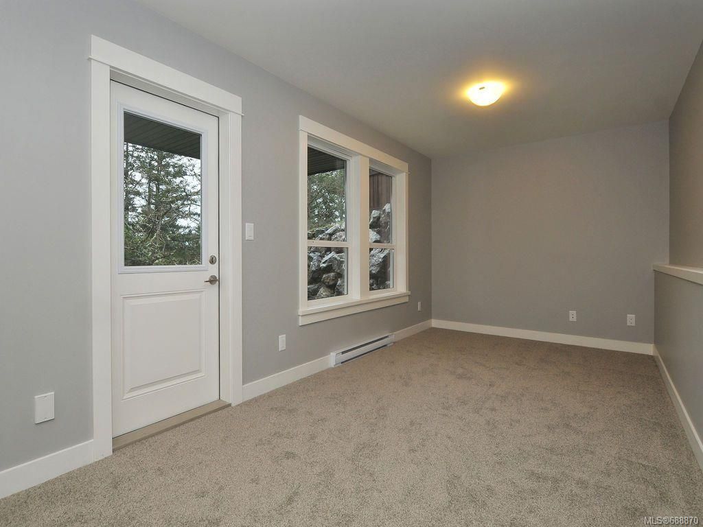 listing image 16043679445891049560