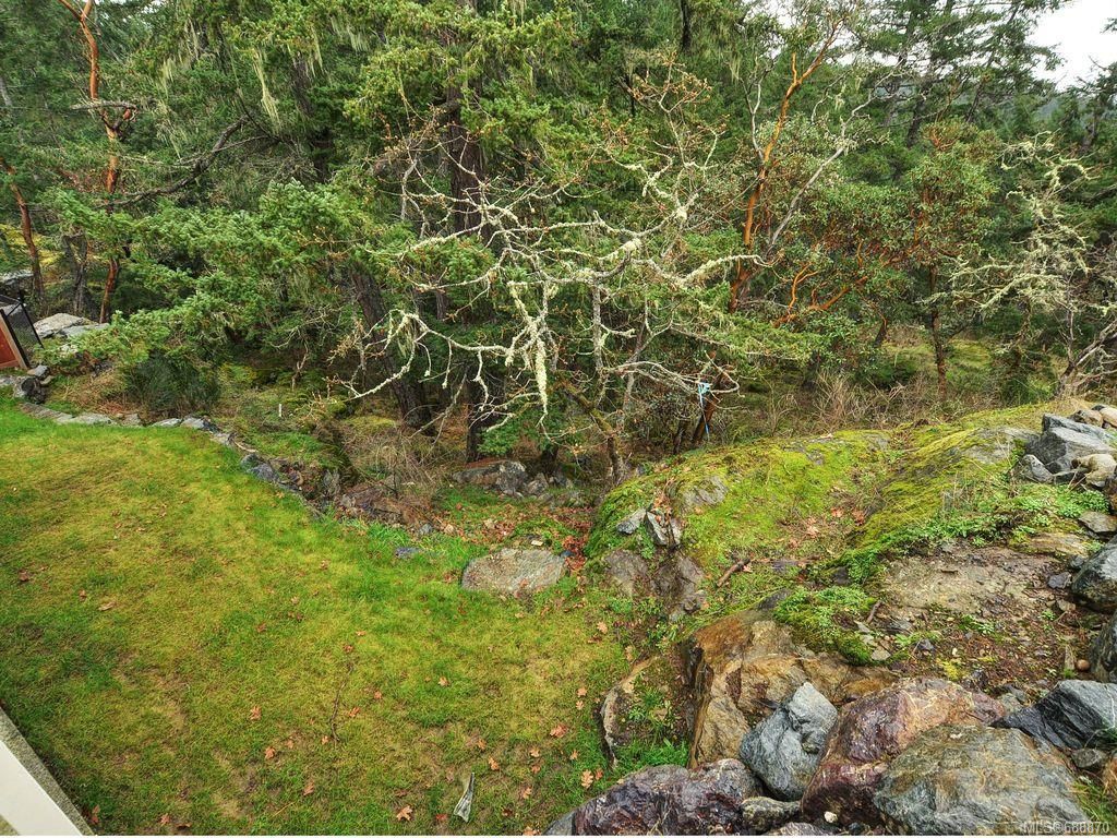 listing image 16041441667906642989