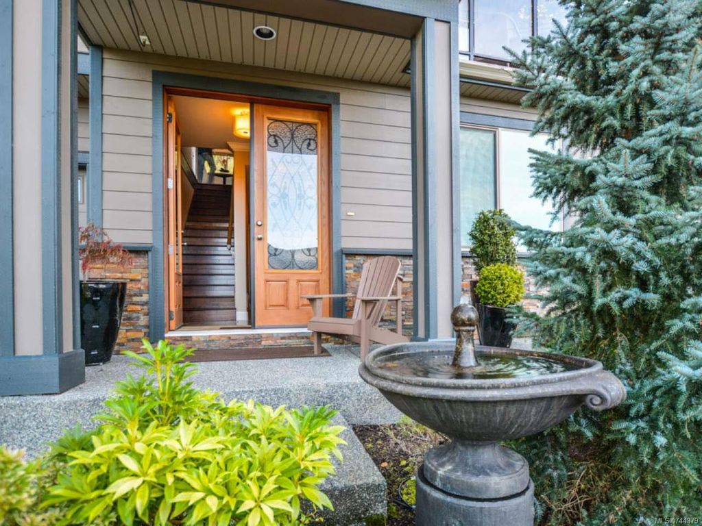 listing image 16040612711793558384