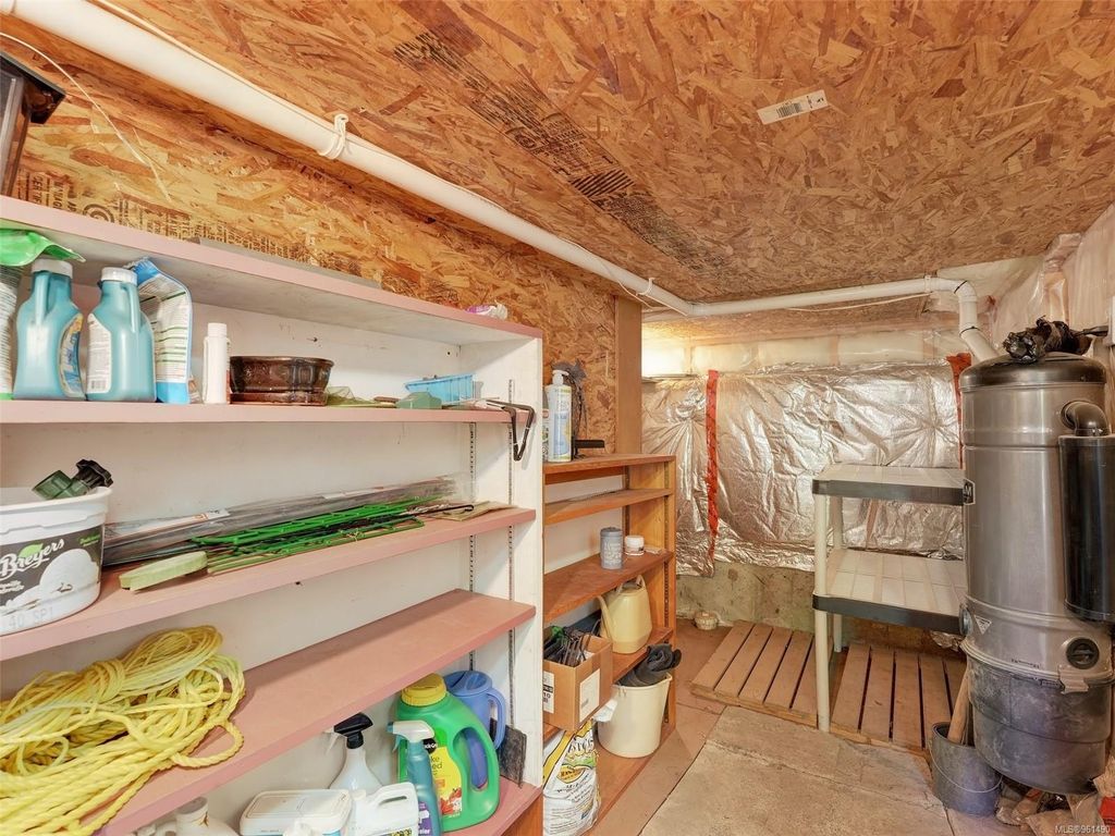 listing image 16041880508230284729