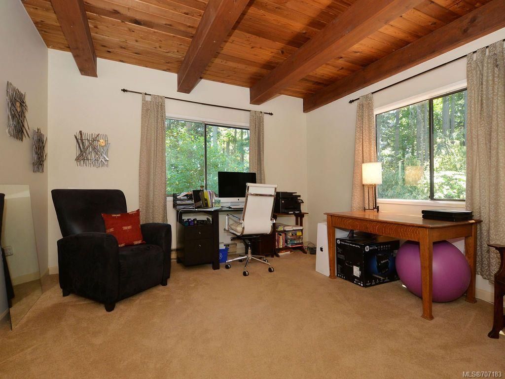 listing image 16045412847648219308
