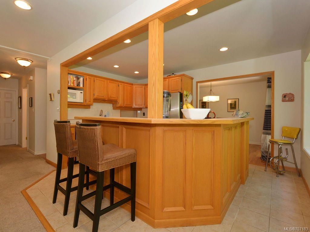 listing image 16045402138342975718