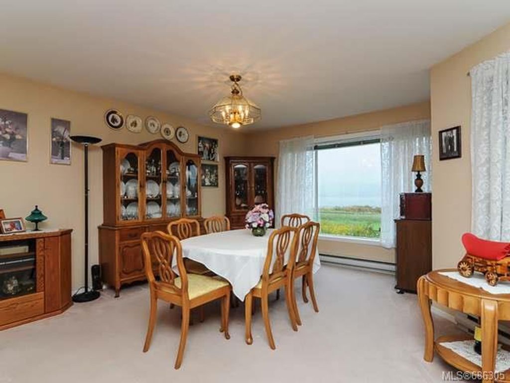 listing image 16045246947037739655