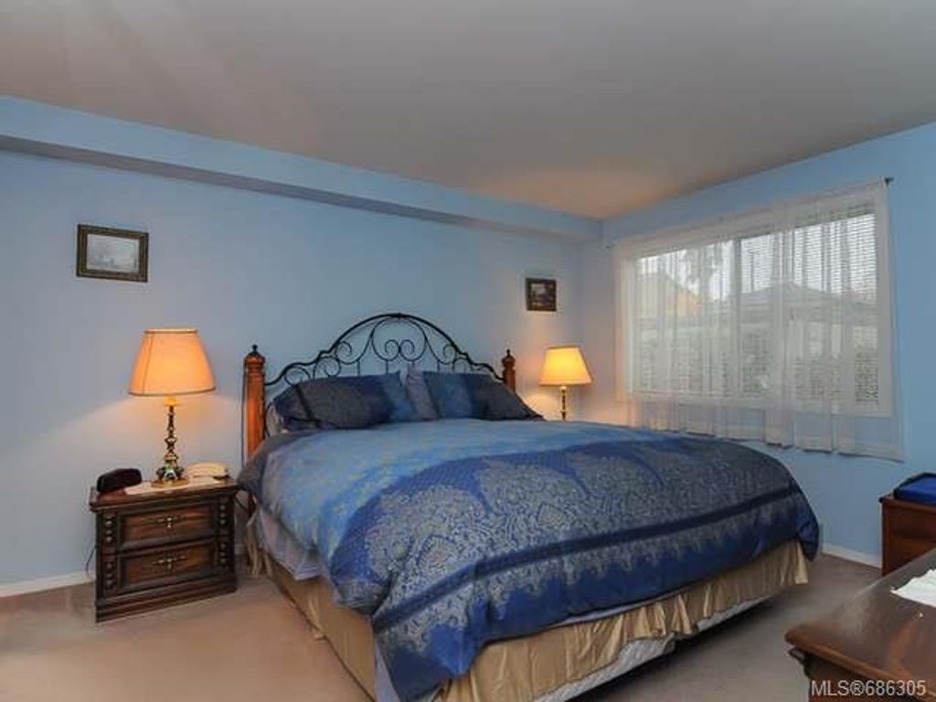 listing image 16045583031366014238