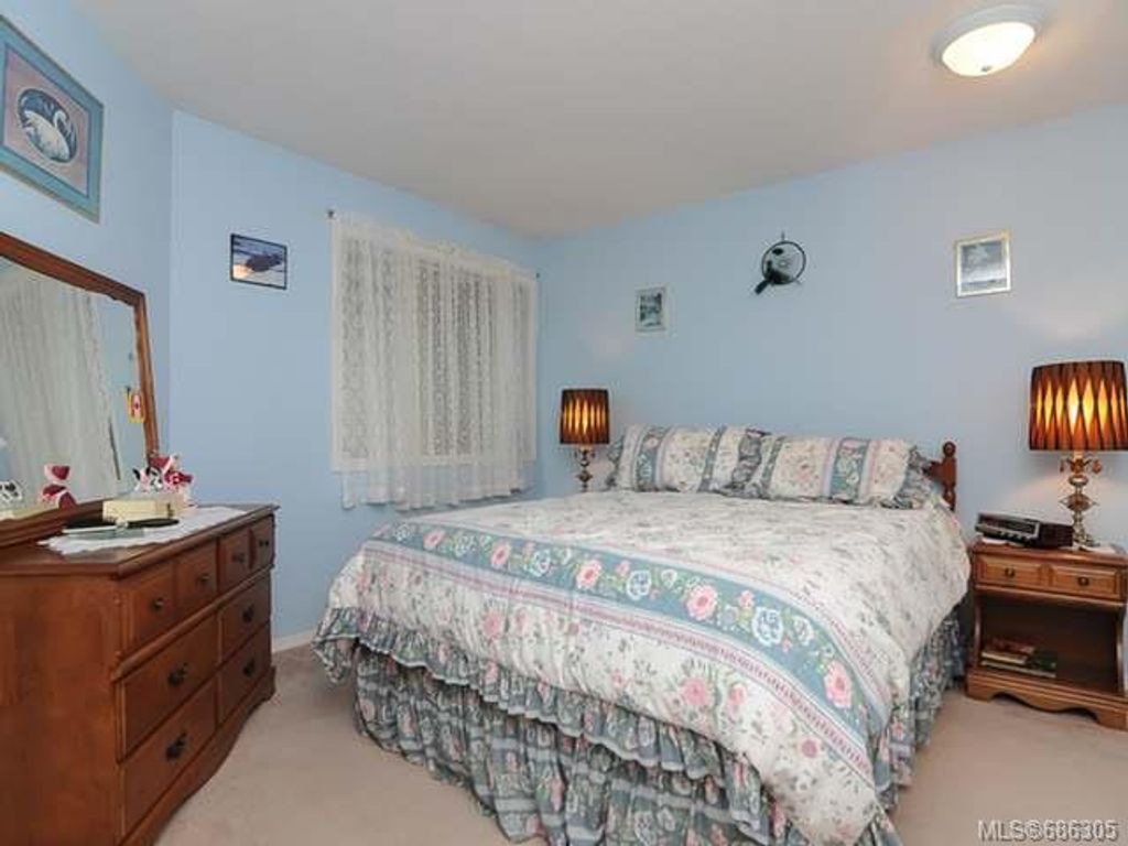listing image 16046781680497769687