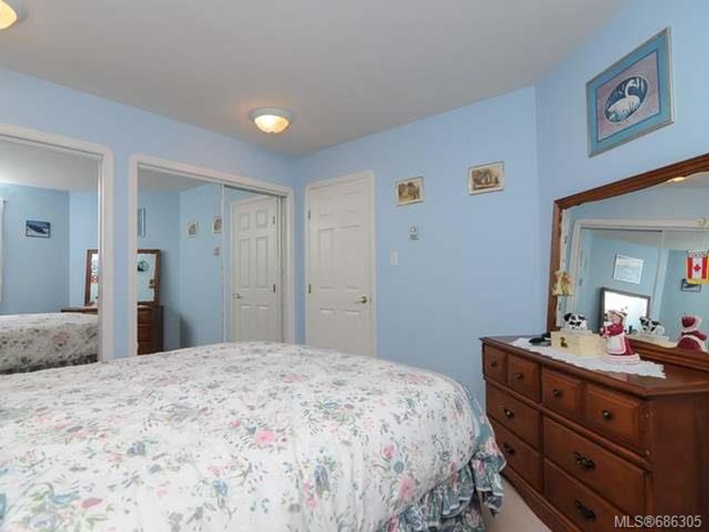 listing image 16047503814608574176