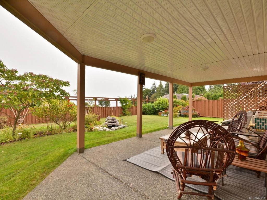 listing image 16045100620640095106