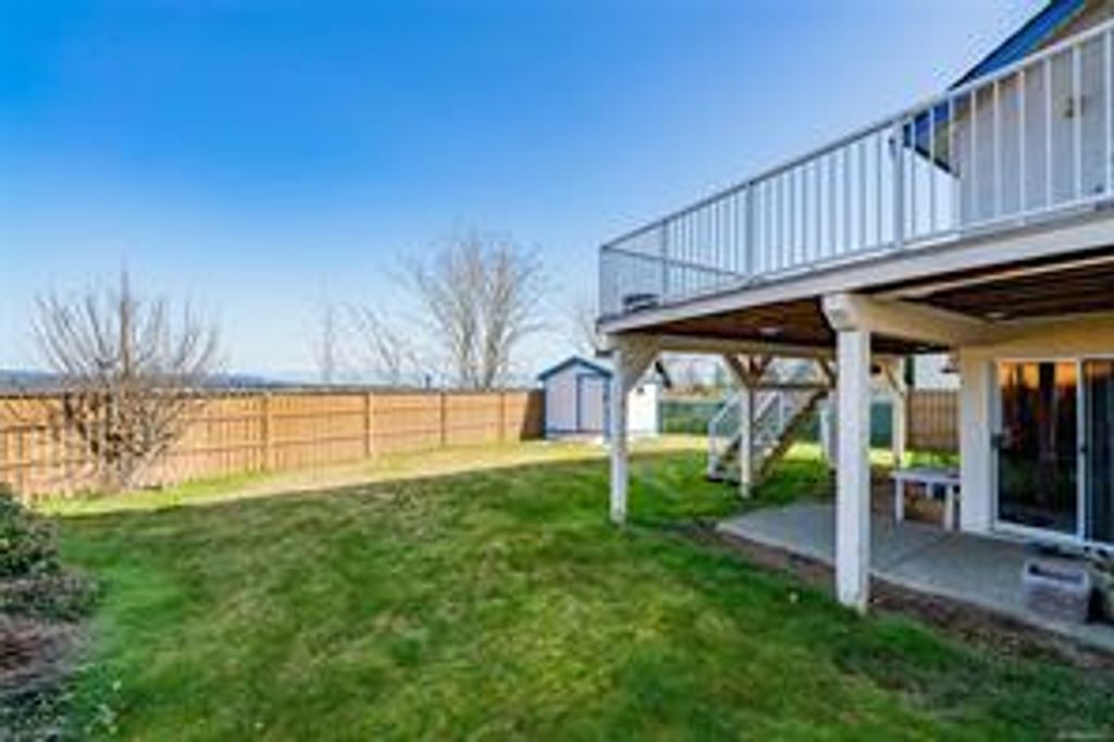 listing image 16045359256804425689