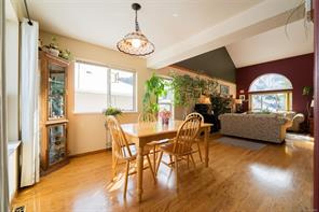 listing image 16041202993624997274