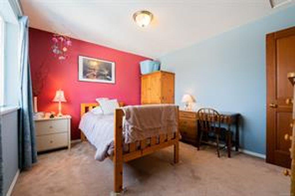listing image 16045595587903973440