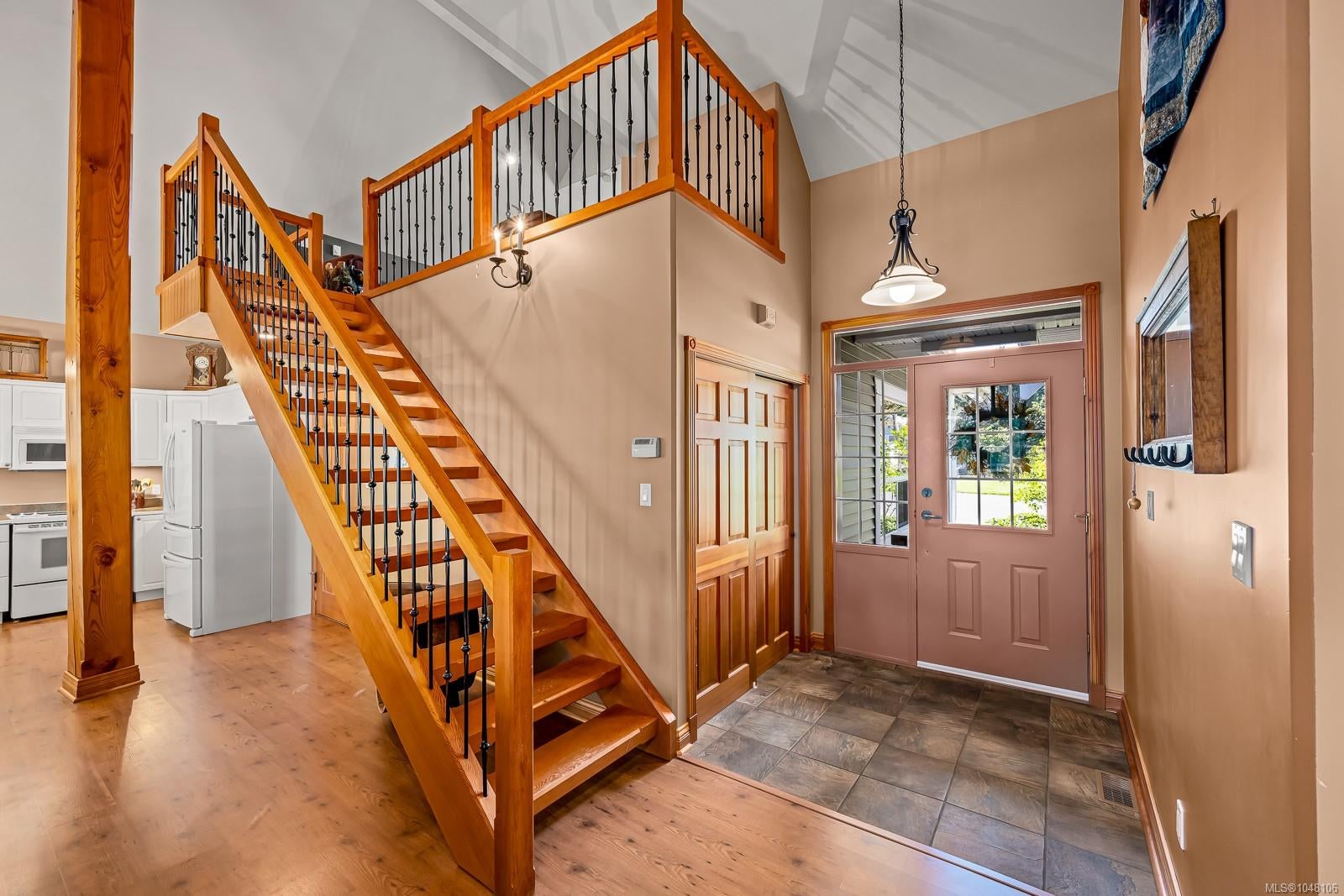 2435 Charleville Rd