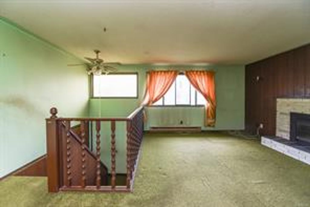 listing image 16043315141913