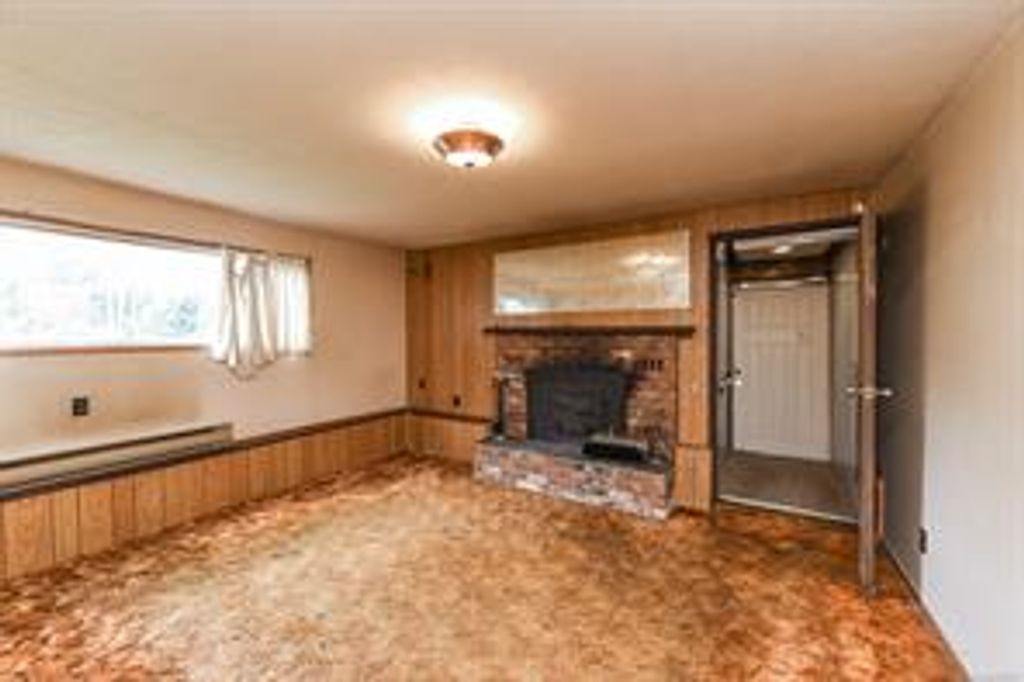 listing image 16044002845802