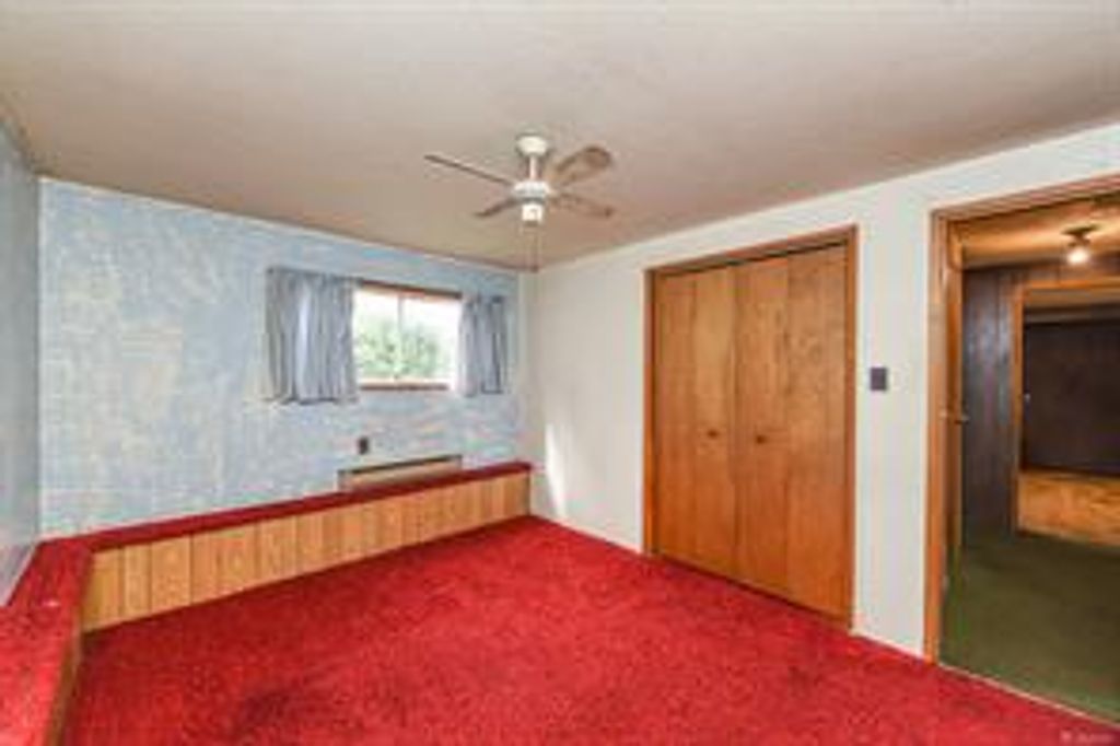 listing image 16041518999084