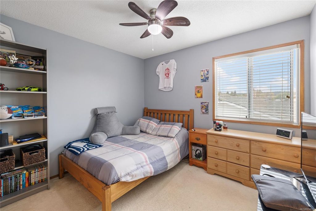 listing image 16043734216094157241