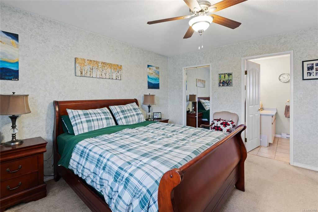 listing image 16047299460039744169