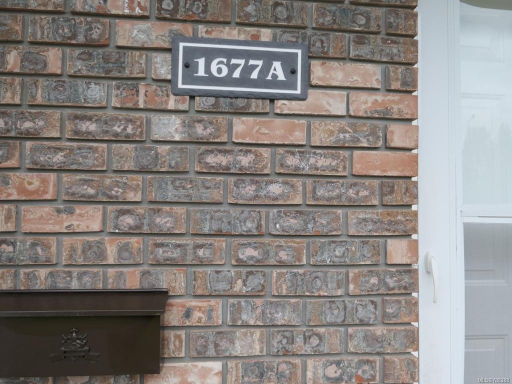 listing image 16048181444992957771