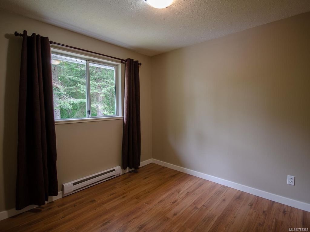 listing image 16043303436358258949