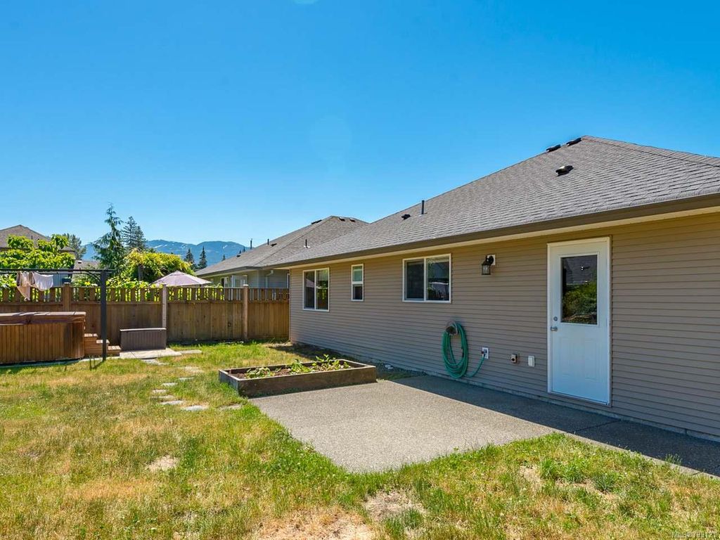 listing image 16047208237362068731