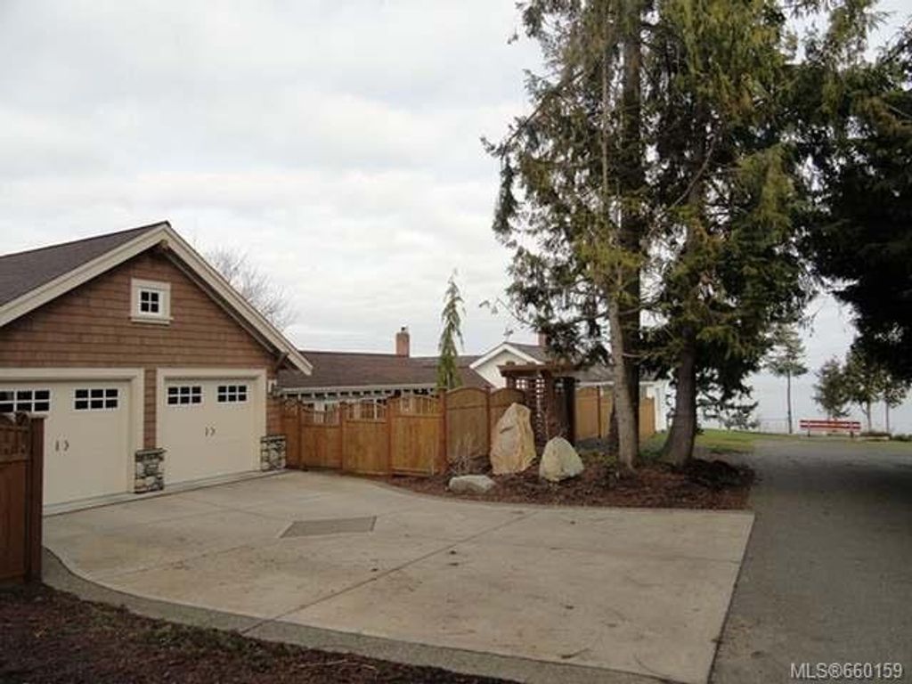 listing image 16049669564654101868