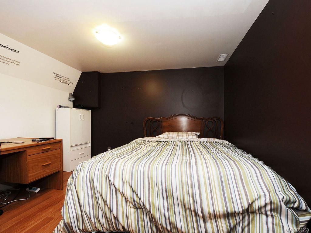 listing image 16044016711202372583