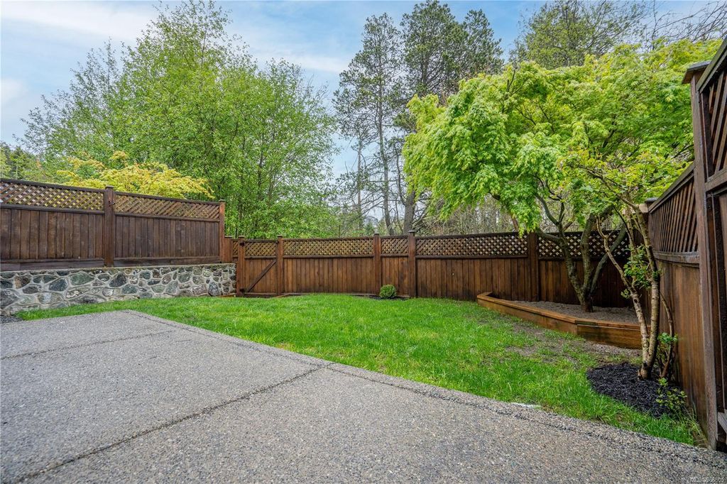 listing image 16046560486477327681