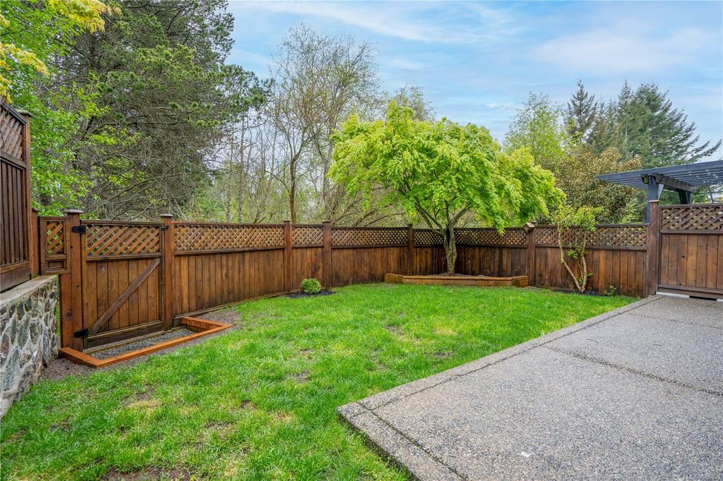 listing image 16047700263307894989