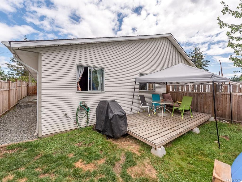 listing image 16046886195655848895