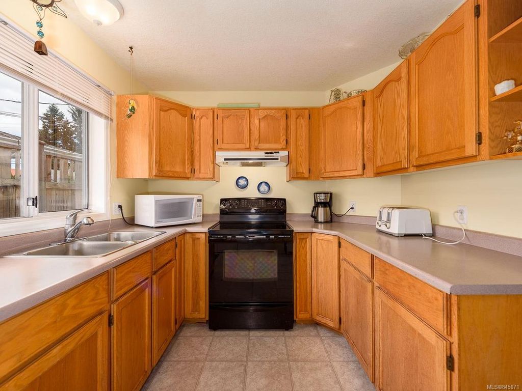 listing image 16043190625188363807