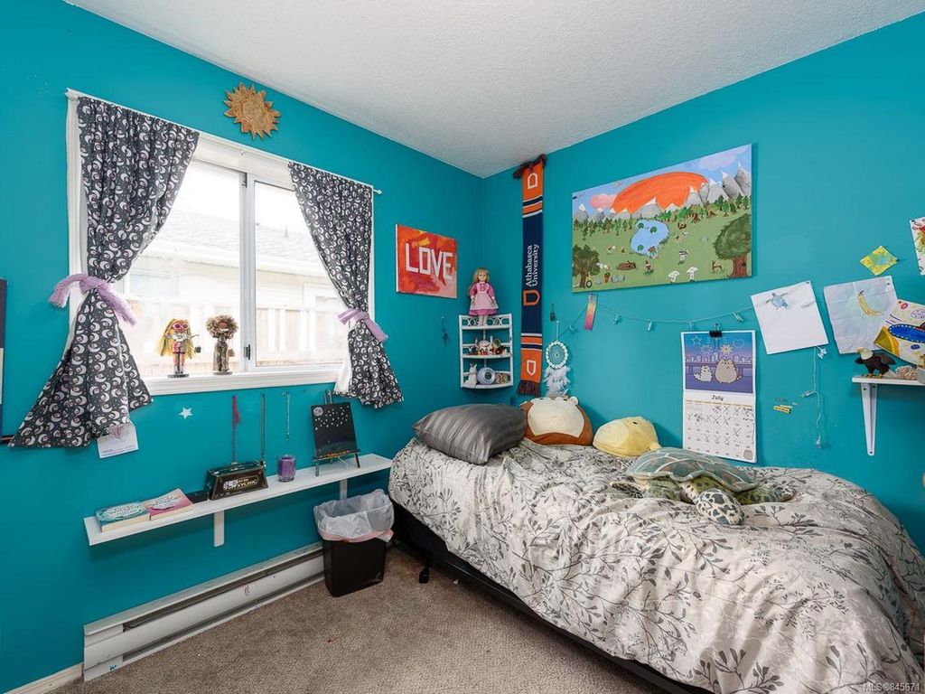 listing image 16042645009995023697