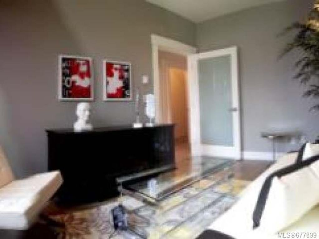 listing image 16040575791091098170