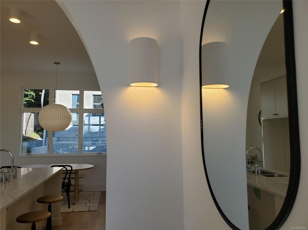 listing image 16043841777506523554