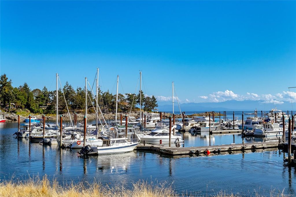 listing image 16047937210432805798