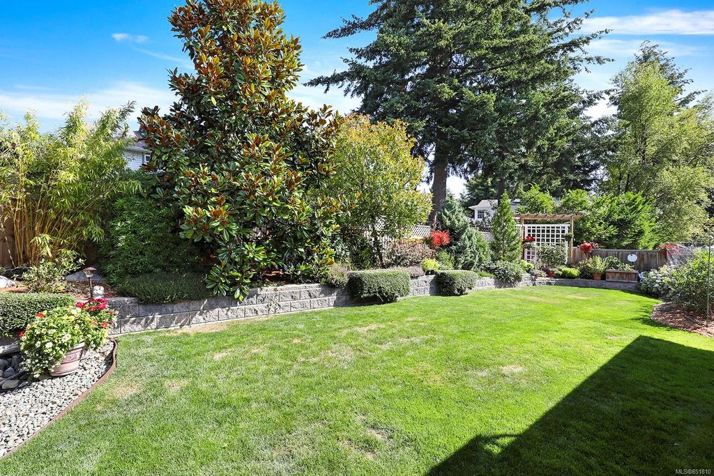 listing image 16040859570990476862