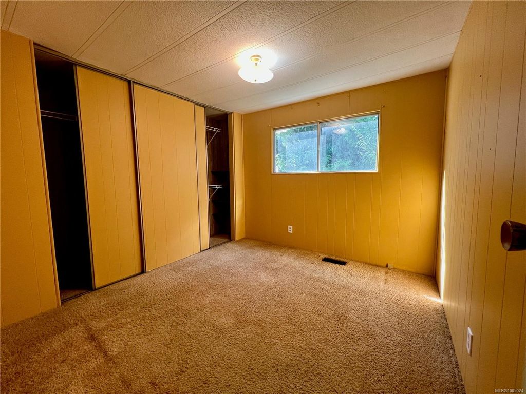 listing image 16043975484500389226