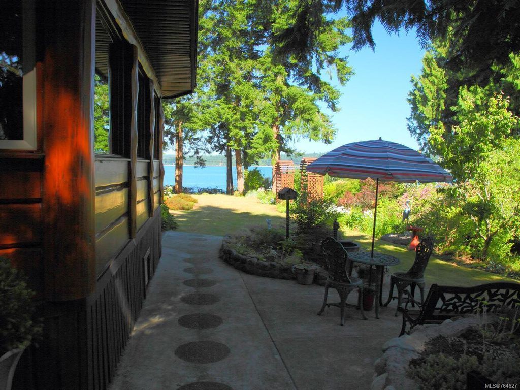 listing image 16048317433644646855