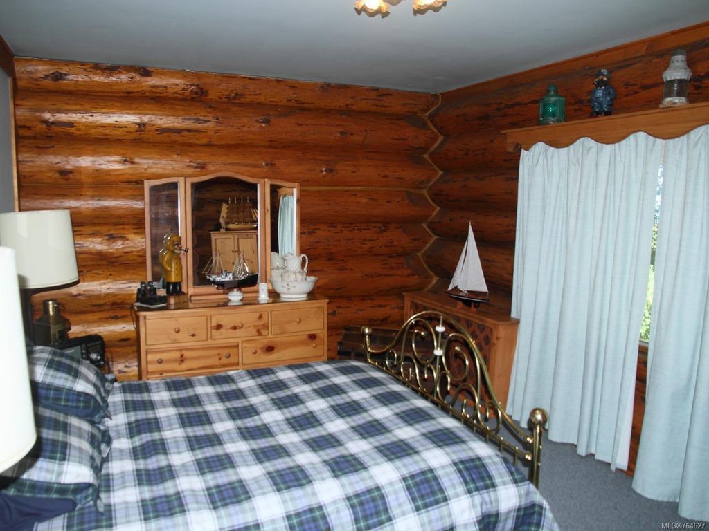 listing image 16043242267406134952