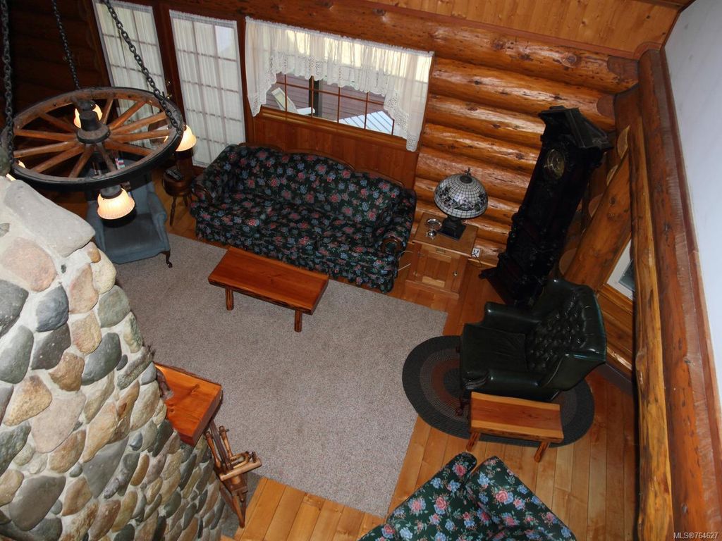 listing image 16048079856068469728