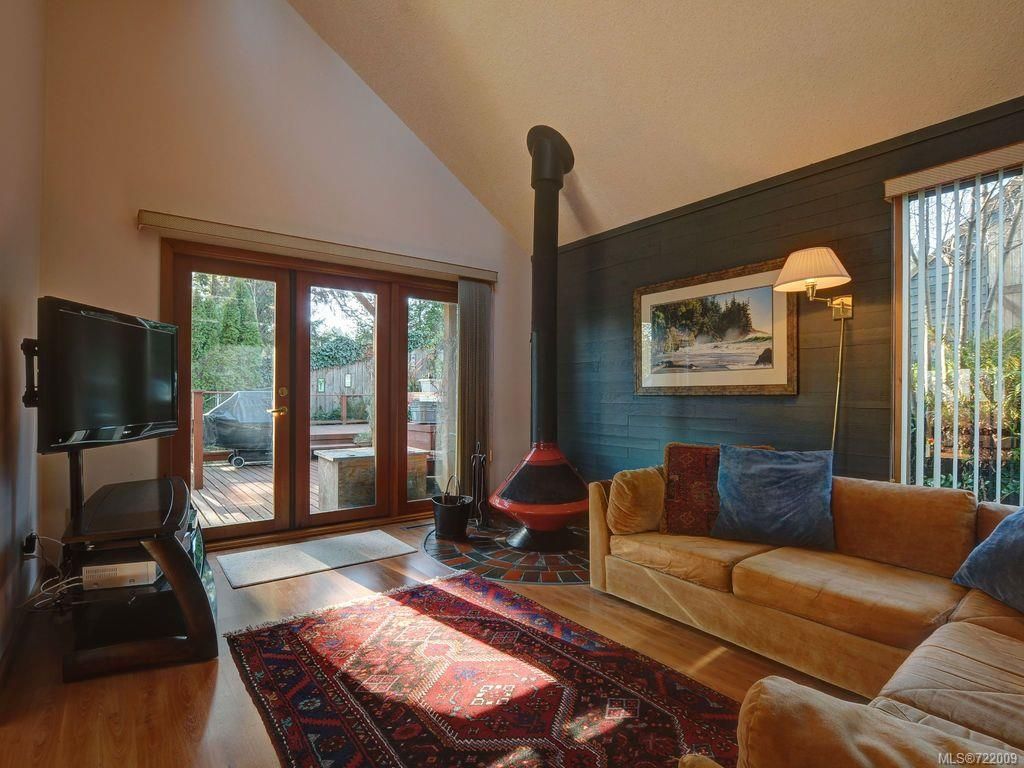 listing image 16045399837913586797
