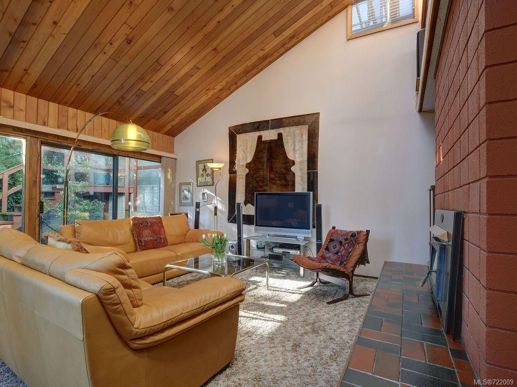 listing image 16047857560827738824