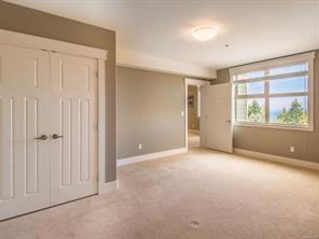 listing image 16043504766646