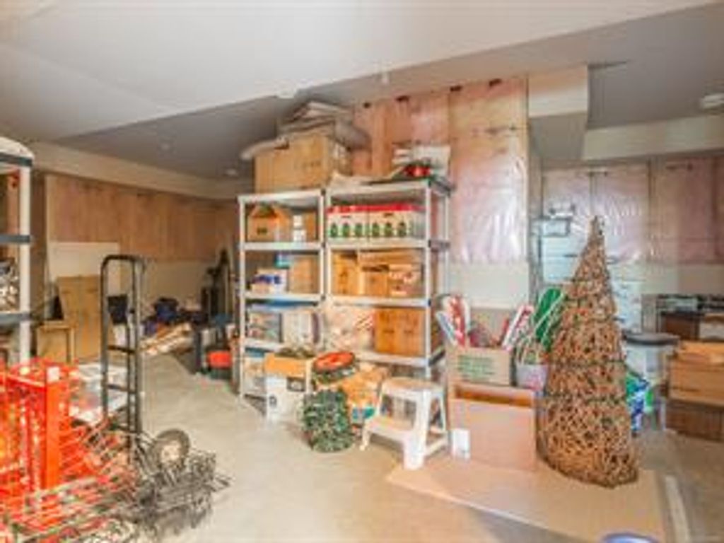 listing image 16041623952010