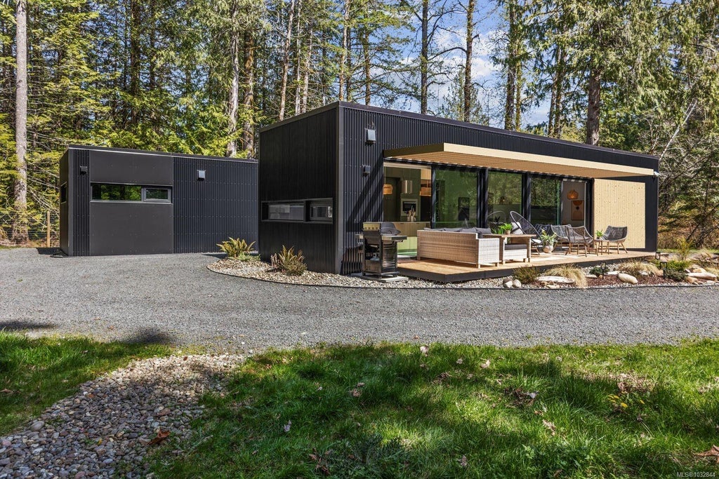 4638/4628 FORBIDDEN PLATEAU RD, COURTENAY, BC V9J 1R3 - Image 3571539668.jpeg?d=l
