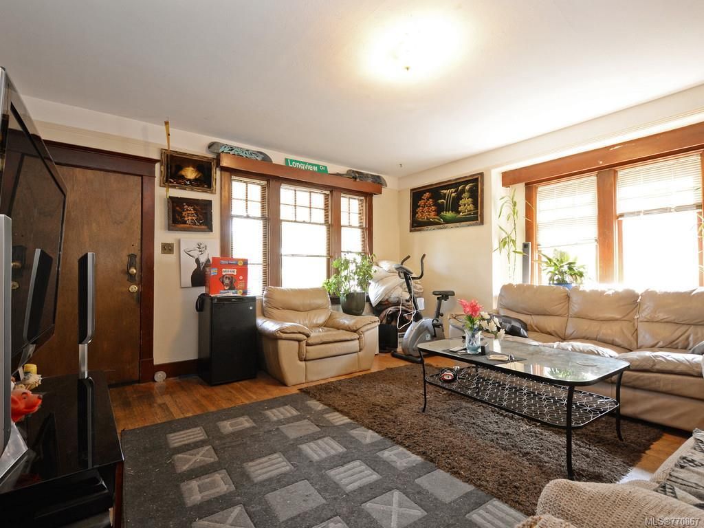 listing image 16048821244814700808