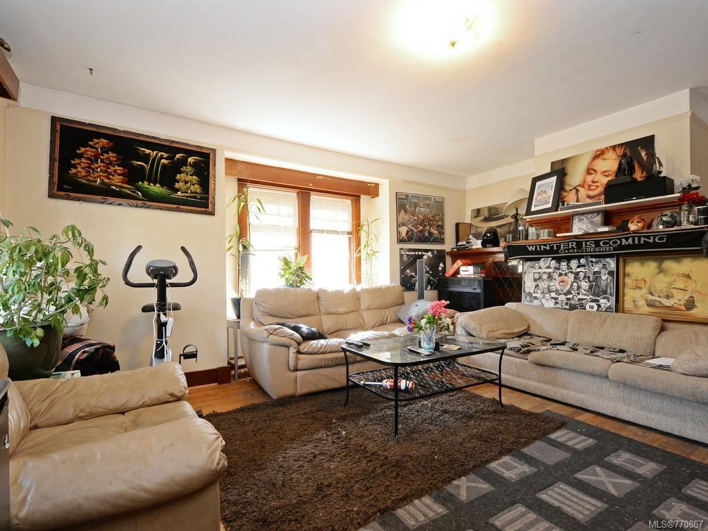 listing image 16045110602554173281
