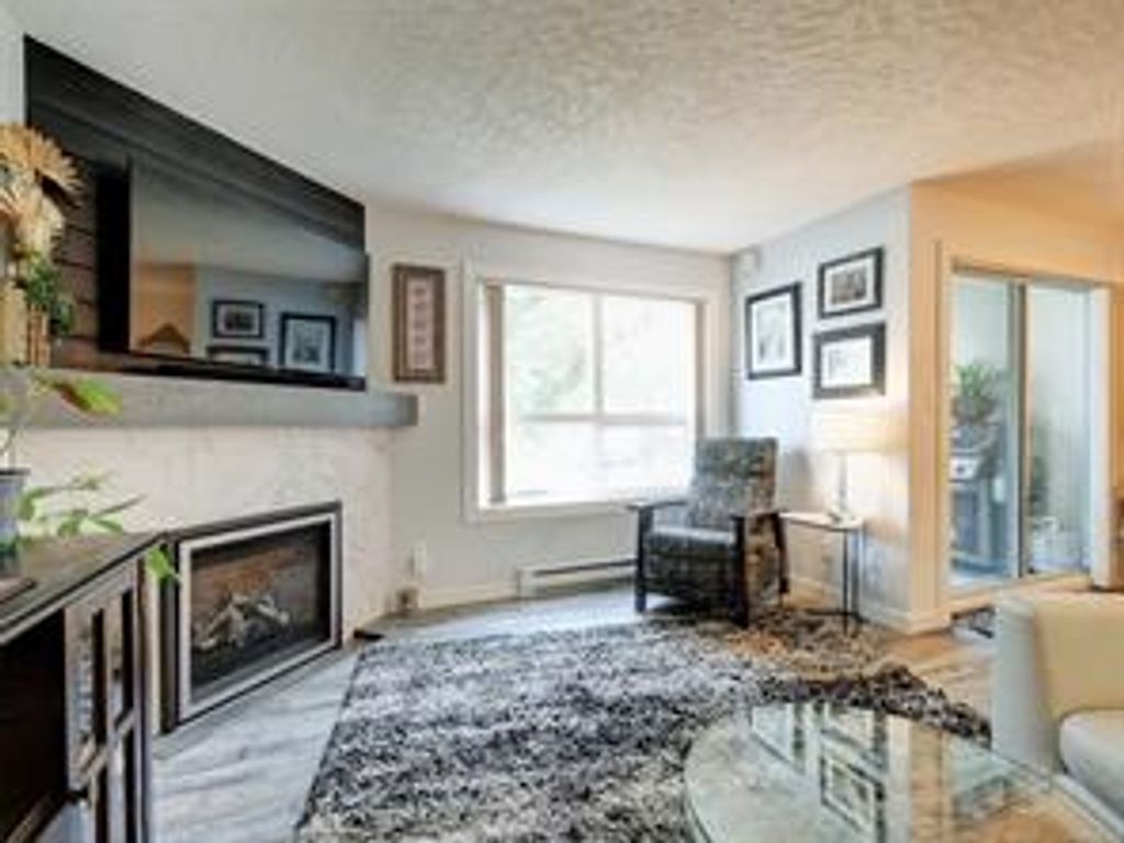 listing image 16046013745823959812