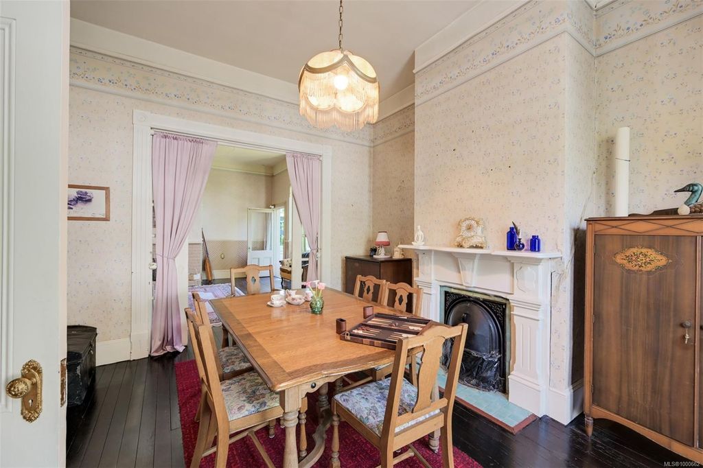 listing image 16048158157726268235
